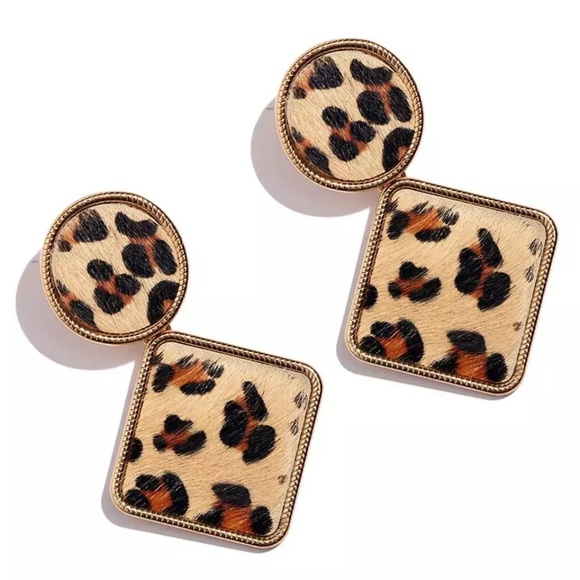 Animal Spots Print Dangle Drop Earrings - Picture 2 of 5